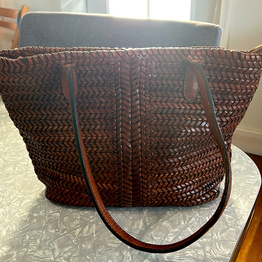 Unbranded Boutique Artisanal Vintage Brown Woven Leather Tote with Leather Strap - Picture 4 of 12